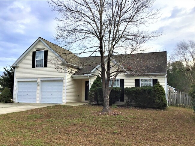 property at 201 Yellow Jasmine Path
