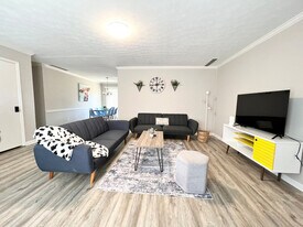 1342 Country Downs Dr in Norcross, GA - Building Photo