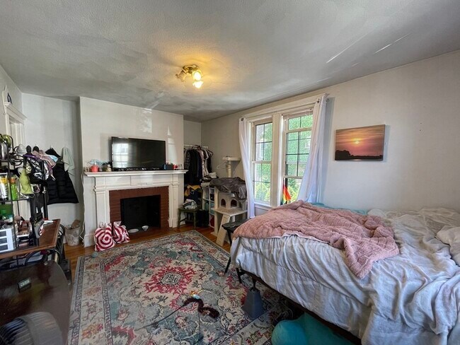 124 Glenville Ave, Unit 1 in Boston, MA - Building Photo - Building Photo