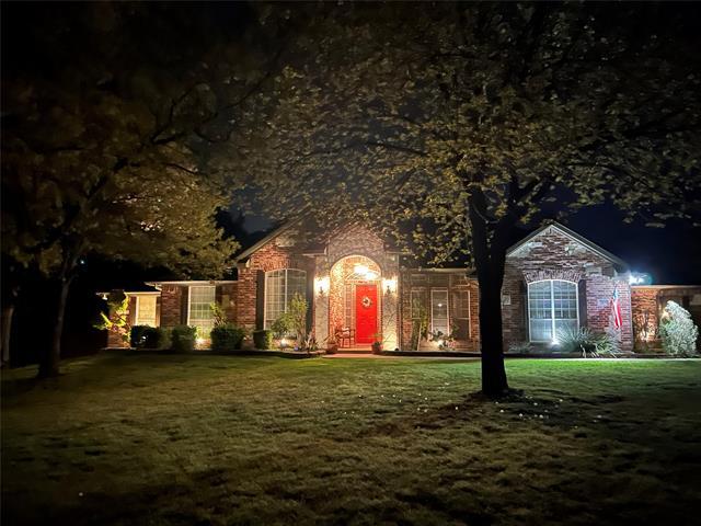 property at 2610 Jakes Ct