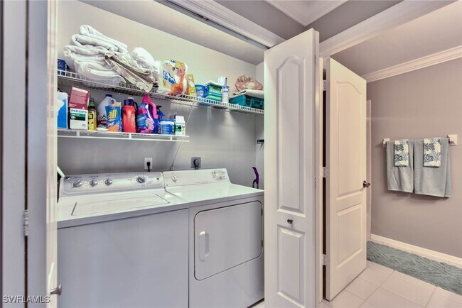 property at 9200 Highland Woods Blvd