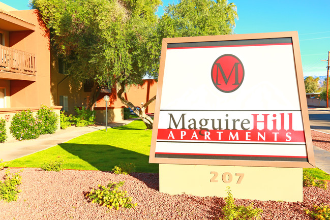 Maguire Hill Apartments in Tucson, AZ - Foto de edificio - Building Photo