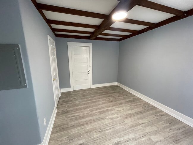 22 Knowlton St in Gardner, MA - Building Photo - Building Photo