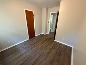4023 Dawnview Pl in Charlotte, NC - Building Photo - Building Photo