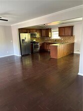 3211 Flamingo Dr in East Point, GA - Building Photo - Building Photo