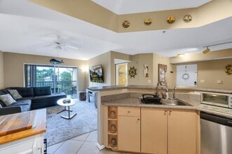 3670 NW Adriatic Ln in Jensen Beach, FL - Building Photo - Building Photo