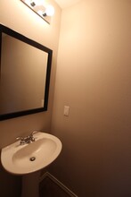 18007 Loring Ln in Lindale, TX - Building Photo - Building Photo