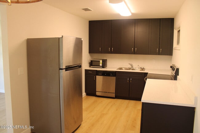 9265 Danville Ave in Jacksonville, FL - Building Photo - Building Photo