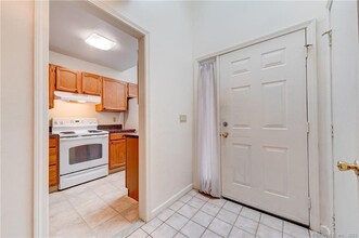 138 Courtyard Ln in Mansfield, CT - Building Photo - Building Photo