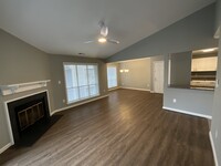 4611 Timbermill Ct, Unit 301 in Raleigh, NC - Building Photo - Building Photo