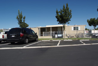 Lone Mountain in Las Vegas, NV - Building Photo - Building Photo