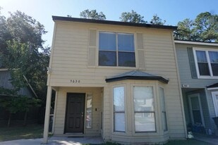 5630 Bryner Dr in Jacksonville, FL - Building Photo