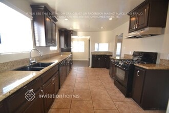 720 E 67th St in Inglewood, CA - Building Photo - Building Photo