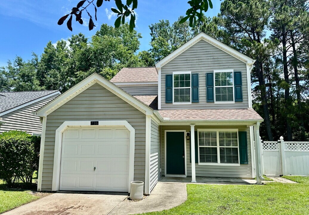 736 Corn Planters Ct N in Bluffton, SC - Building Photo