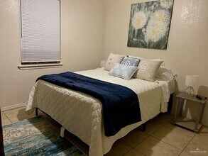 7 Pleasantview Dr in Weslaco, TX - Building Photo - Building Photo