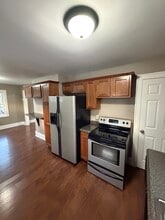 650 Sherman St in Geneva, OH - Building Photo - Building Photo