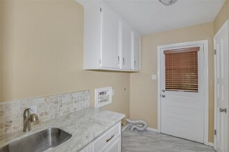 6602 Point Clear Dr in Houston, TX - Building Photo - Building Photo