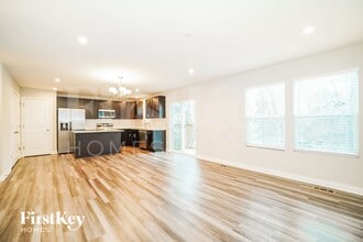 1904 Ream Dr in Lancaster, OH - Building Photo - Building Photo