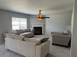 4716 Meadowfield Rd in Charlotte, NC - Building Photo - Building Photo