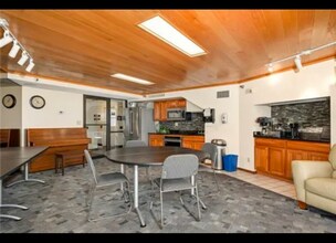 26 W 10th St in St. Paul, MN - Building Photo - Building Photo