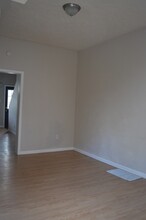 2013.5 Gregory St in Pittsburgh, PA - Foto de edificio - Building Photo