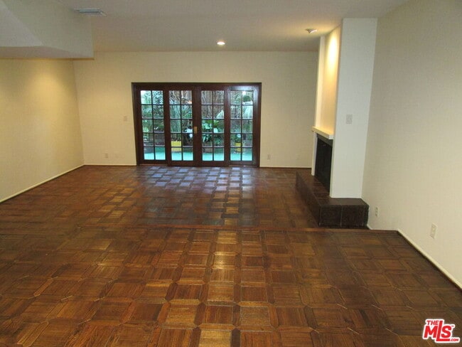 1850 Midvale Ave in Los Angeles, CA - Building Photo - Building Photo