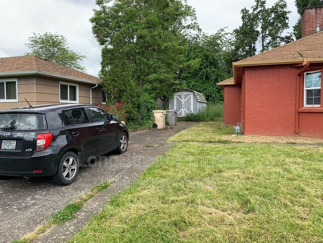 1012 NW 34th St in Corvallis, OR - Building Photo - Building Photo