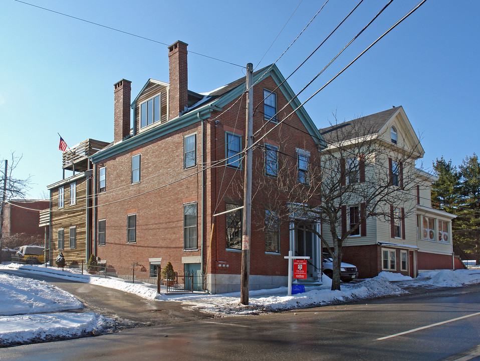 48 High St in Portland, ME - Building Photo