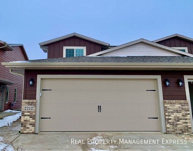 3 Bed 1.5 Bath in West Sioux Falls in Sioux Falls, SD - Building Photo - Building Photo