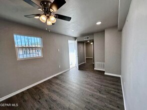 4808 N Stevens St in El Paso, TX - Building Photo - Building Photo