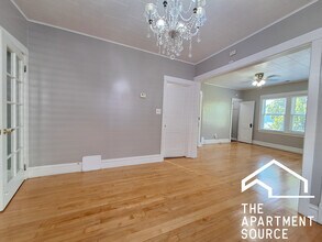 4135 W Henderson St in Chicago, IL - Building Photo - Building Photo