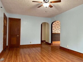 335 Linden Ave in Buena Vista, VA - Building Photo - Building Photo