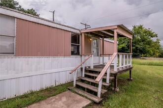 1345 FM 405 in Huntsville, TX - Building Photo - Building Photo