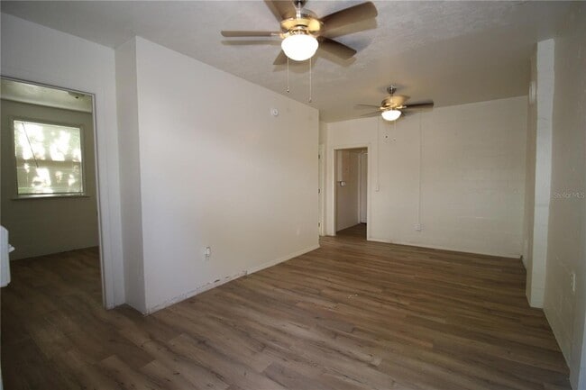 643 NE Waldo Rd in Gainesville, FL - Building Photo - Building Photo