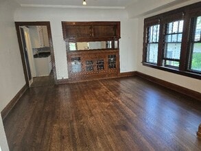 3246 S Indiana Ave in Milwaukee, WI - Building Photo - Building Photo