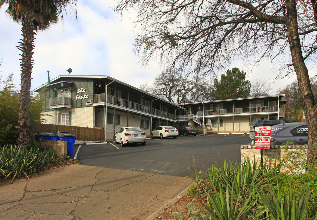 Sao Paulo in Austin, TX - Building Photo