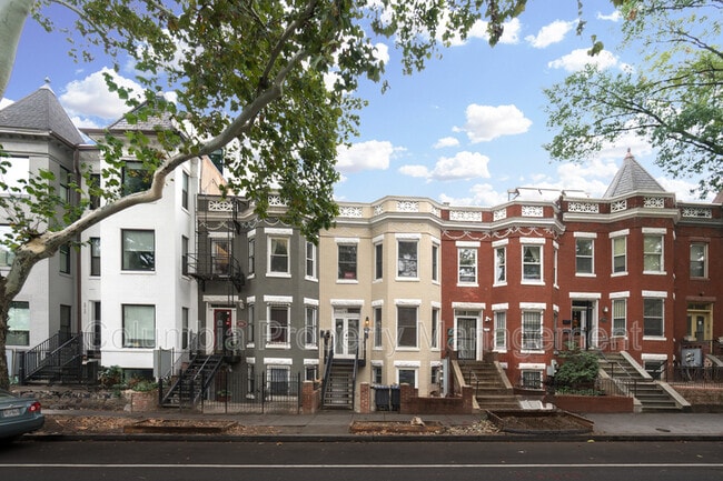 property at 1713 Euclid St NW