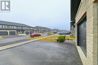 44 June Callwood Wy in Brantford, ON - Building Photo - Building Photo