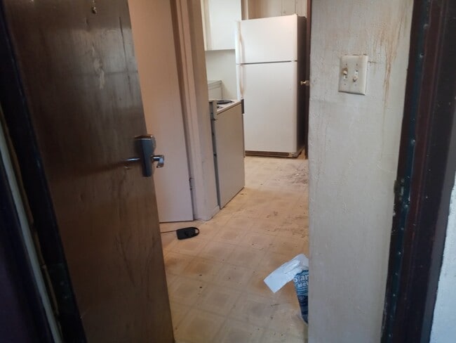 property at 380 S Wagon Wheel Dr