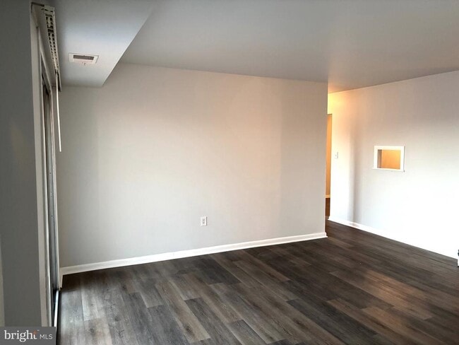 9 DOVER HALL in Dover, DE - Building Photo - Building Photo