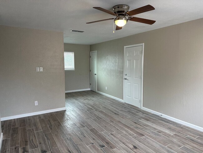 512 W 20th St in Clovis, NM - Building Photo - Building Photo