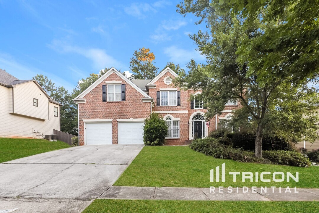 3530 Renaissance Cir in Atlanta, GA - Building Photo
