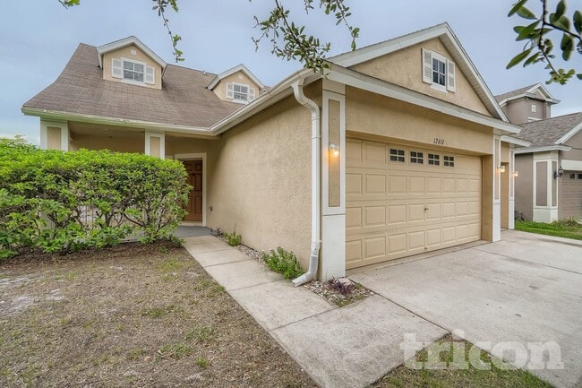 12617 Bramfield Dr in Riverview, FL - Building Photo - Building Photo