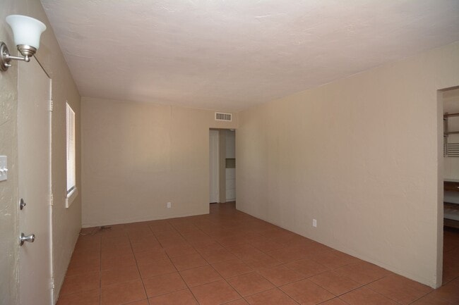1810 E Water St in Tucson, AZ - Building Photo - Building Photo