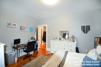62 Mapleton St, Unit 2 in Boston, MA - Building Photo - Building Photo