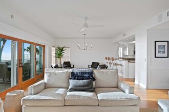 20060 Gulf Blvd in Indian Shores, FL - Building Photo - Building Photo