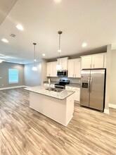 400 Mattie M Kelly Blvd in Destin, FL - Building Photo - Building Photo