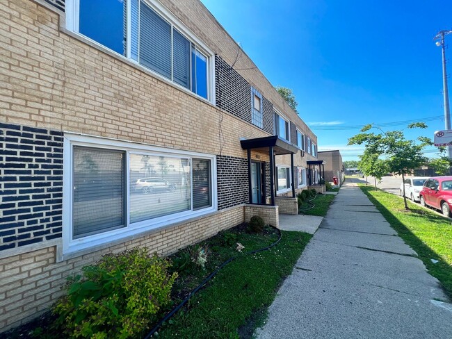 property at 2655 W 47th St