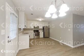 301 Beaver Pointe Dr in Winterville, GA - Foto de edificio - Building Photo