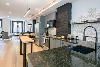 1322 9th St NW in Washington, DC - Foto de edificio - Building Photo